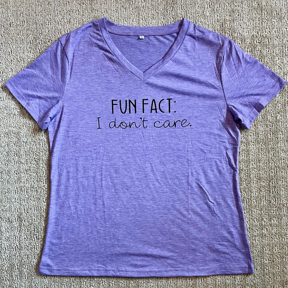 Large Womens funny V neck graphic tee Fun Fact: I don't care Purple T Shirt NWOT